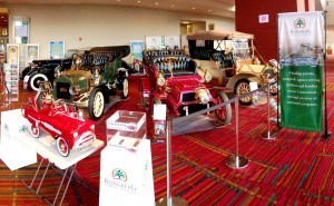 1934 Lincoln, 1905 Ford, 1903 Pope-Hartford, 1905 Stevens-Duryea